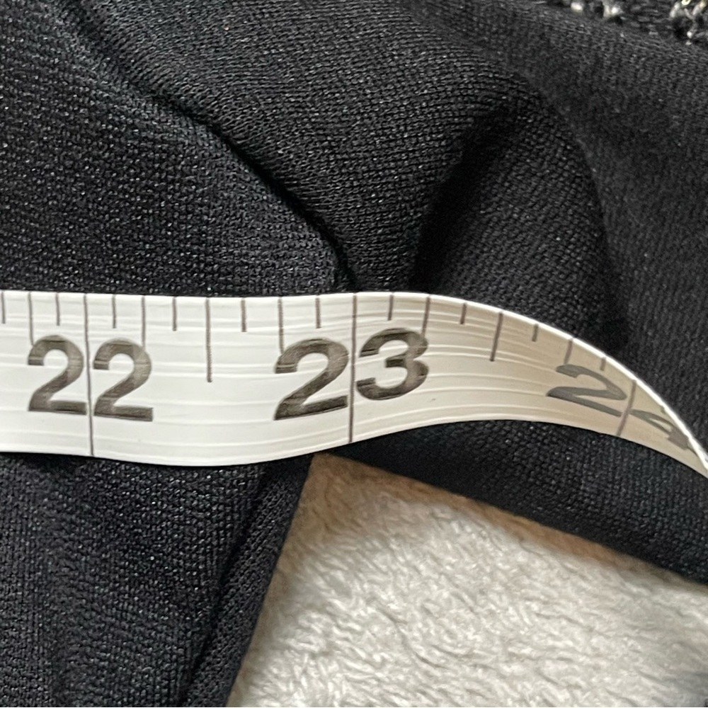 Chico's Black White Gold Pieced Jacquard Zip Up Animal Print Jacket - Size L / 2 - Picture 9 of 11